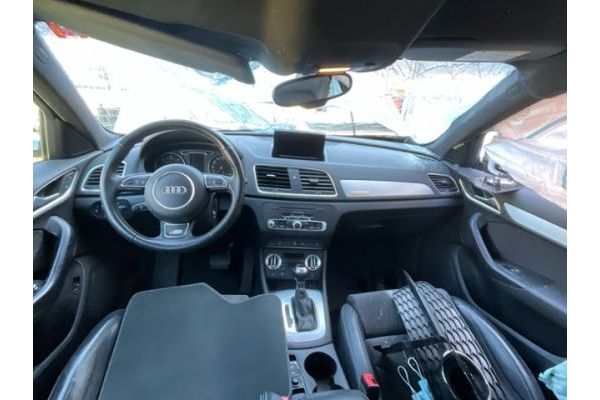 Audi 2.0 TDI 140 quattro STronic Q3 [SC]
