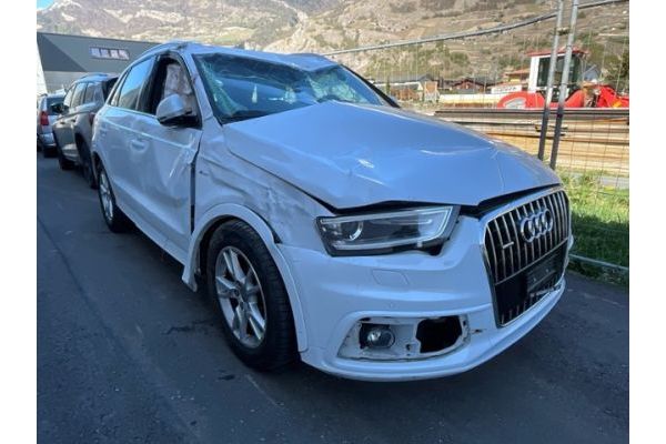 Audi 2.0 TDI 140 quattro STronic Q3 [SC]
