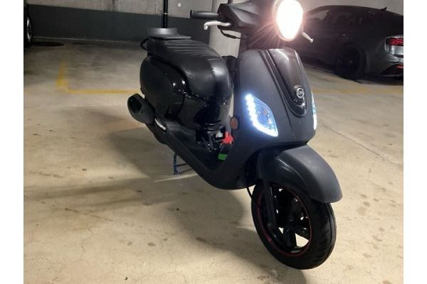 SYM Sanyang 125 i Fiddle III 125i [SC]
