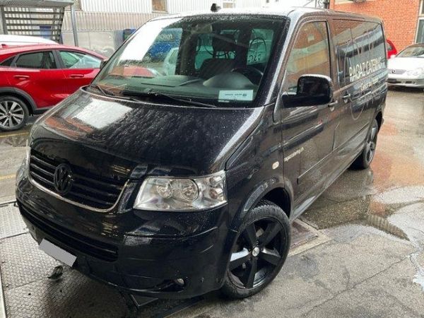 VW Multivan Highline T5 Transporter Bus 7H04.200 [SC]