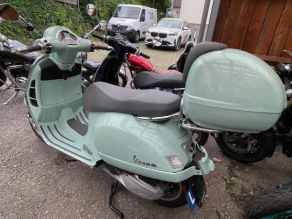 Piaggio ABS/ASR Vespa 300 i.e.GTS Super [SC]