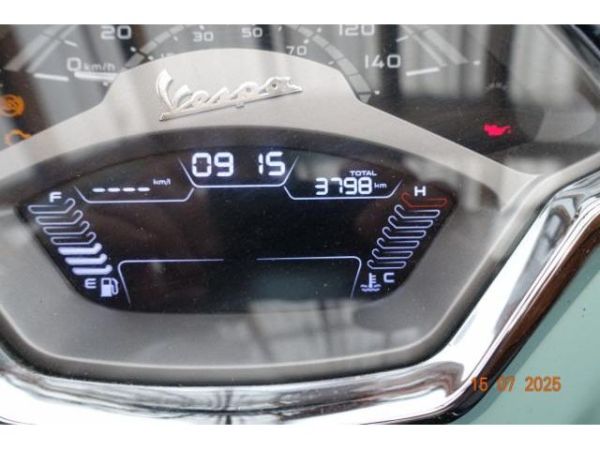 Piaggio ABS/ASR Vespa 300 i.e.GTS Super [SC]
