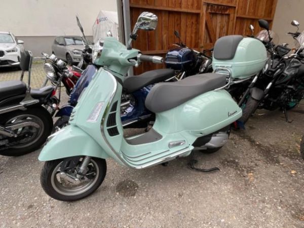 Piaggio ABS/ASR Vespa 300 i.e.GTS Super [SC]