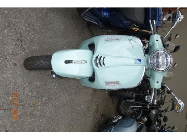 Piaggio ABS/ASR Vespa 300 i.e.GTS Super [SC]