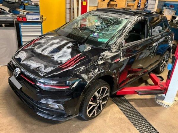 VW 2.0 TSI GTI DSG Polo [SC]