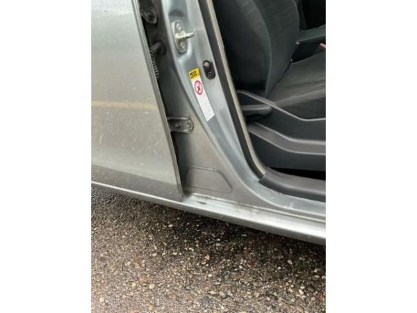 Toyota 1.3 16V Linea Luna Yaris [SC]