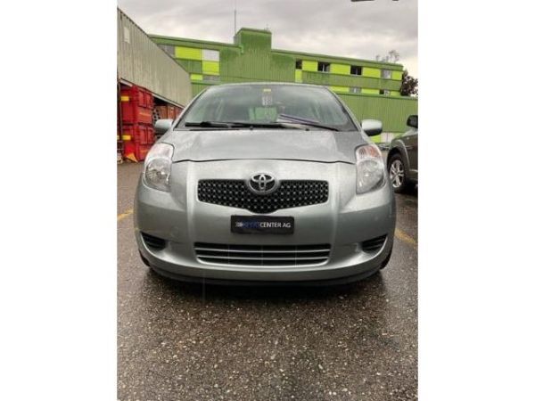 Toyota 1.3 16V Linea Luna Yaris [SC]