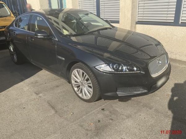 JAGUAR XF 3.0 V6 S/C Luxury 4x4, 340 PS [AZ]
