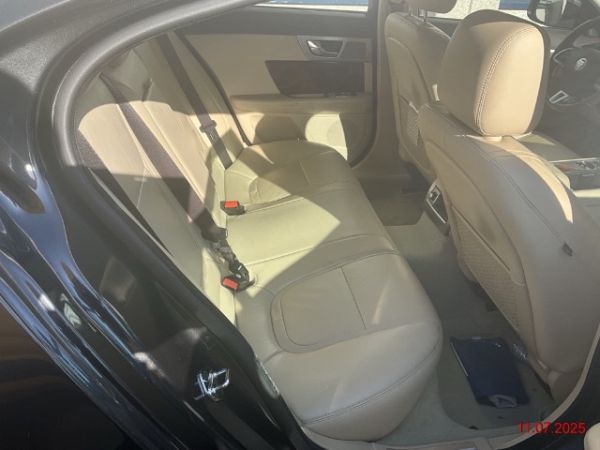 JAGUAR XF 3.0 V6 S/C Luxury 4x4, 340 PS [AZ]