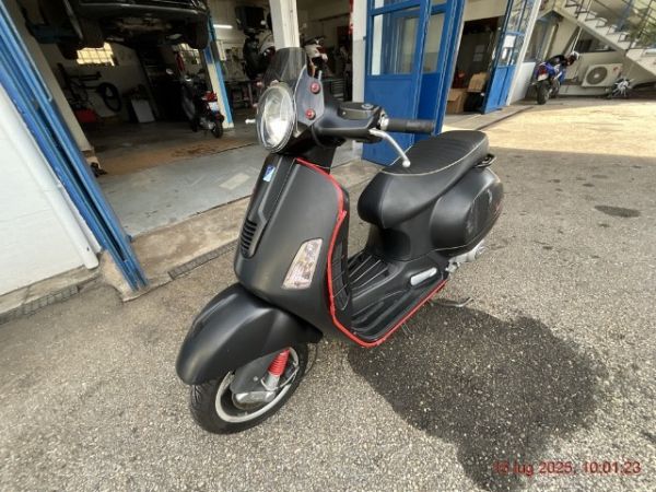 PIAGGIO Vespa GTS Super 300 i.e, 21 PS [AZ]