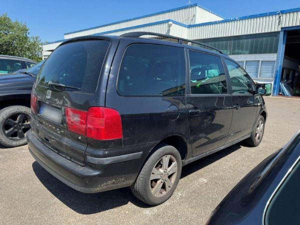 SEAT Alhambra 1.9 TDI 115 Sport 4x4, 116 PS [AZ]