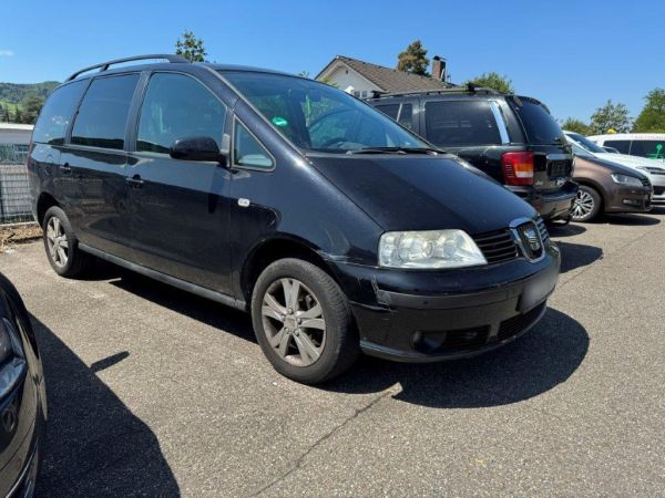 SEAT Alhambra 1.9 TDI 115 Sport 4x4, 116 PS [AZ]