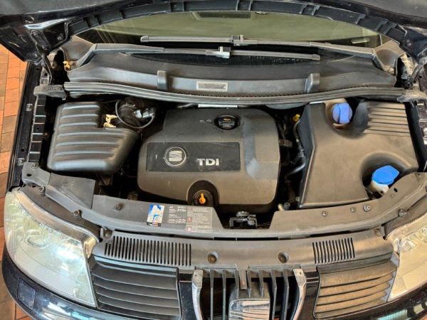 SEAT Alhambra 1.9 TDI 115 Sport 4x4, 116 PS [AZ]