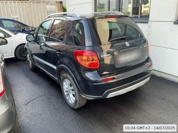 SUZUKI SX4 1.6 16V Compact Top 4WD, 120 PS [AZ]