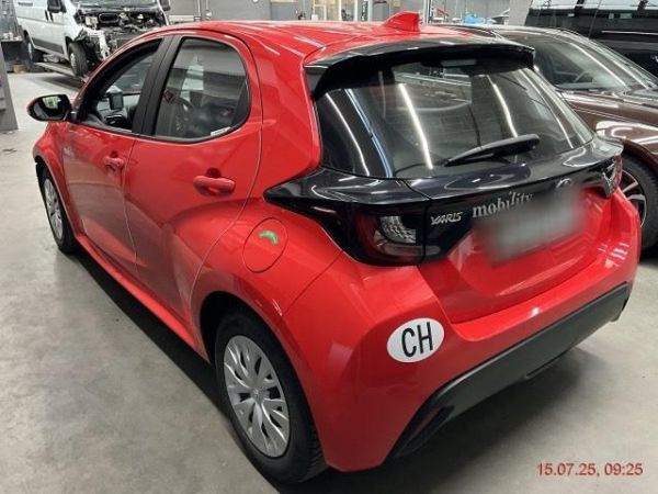 TOYOTA Yaris 1.5 Comfort eCVT, 93 PS [AZ]