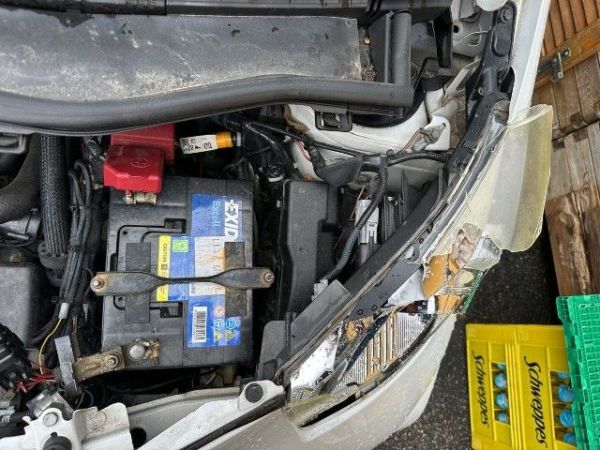 Toyota 1.0 VVTi Linea Terra iQ [SC]