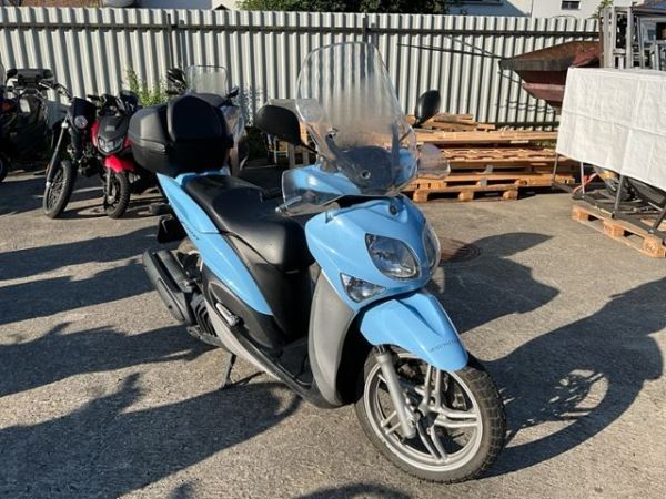 Yamaha 125 Xenter 125 [SC]