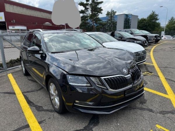 Skoda 1.8 TSI Style 4x4 DSG Octavia Combi [SC]