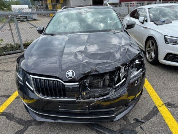 Skoda 1.8 TSI Style 4x4 DSG Octavia Combi [SC]
