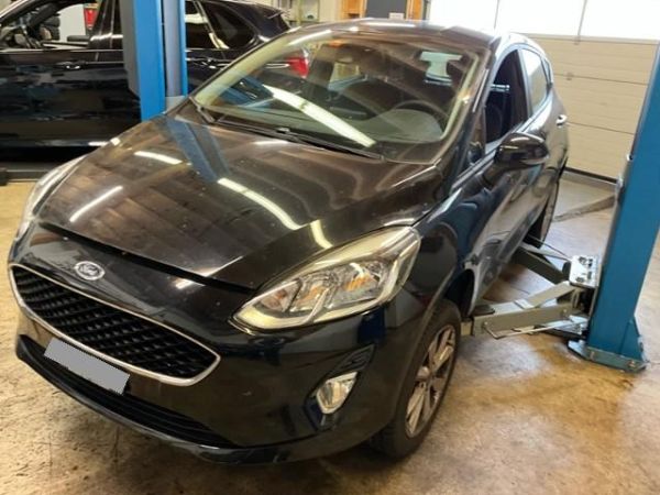 Ford Trend  MT Fiesta 1.0 EcoB  [SC]
