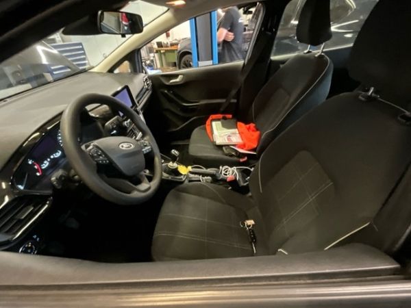 Ford Trend  MT Fiesta 1.0 EcoB  [SC]