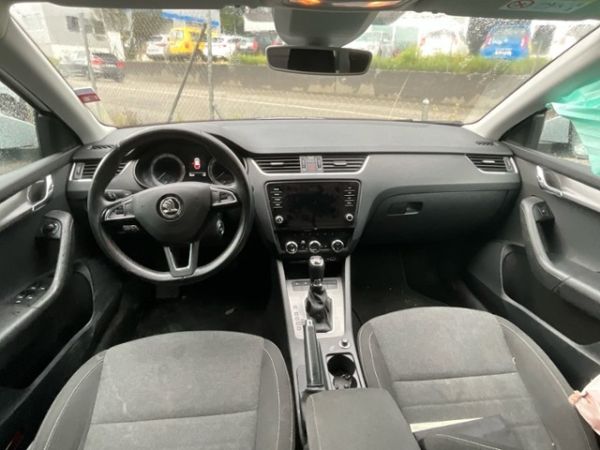 Skoda C 1.5TSI Octavia [SC]