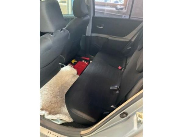 Toyota 1.3 16V Linea Sol Yaris [SC]