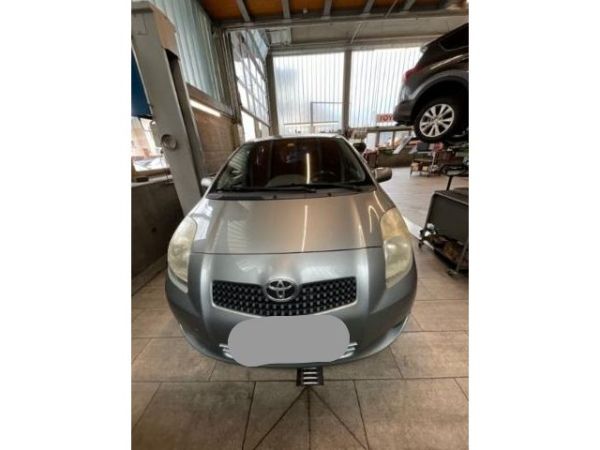 Toyota 1.3 16V Linea Sol Yaris [SC]
