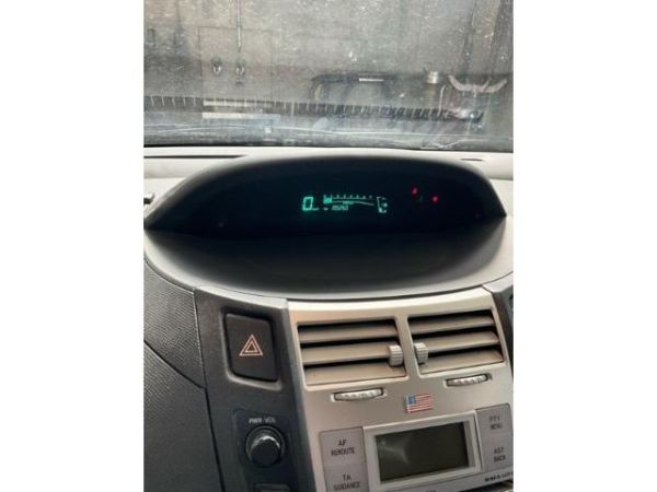 Toyota 1.3 16V Linea Sol Yaris [SC]