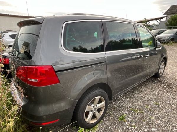 VW 2.0 TDI BlueMT Comfortl.DSG Sharan [SC]