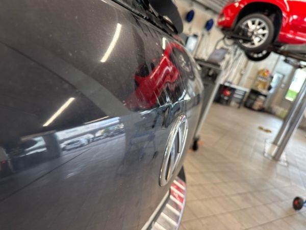 VW 3.0 V6 TDI 245 BlueMT Touareg [SC]