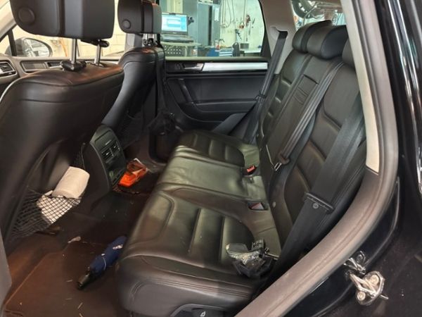 VW 3.0 V6 TDI 245 BlueMT Touareg [SC]