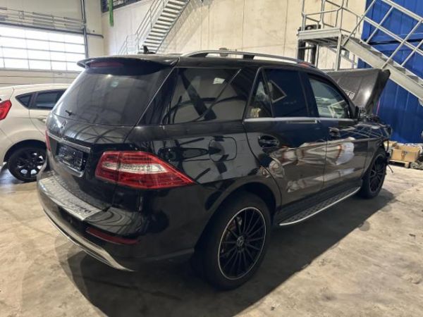 MercedesBenz ML 350 CDI BlueTec MKlasse W166 [SC]