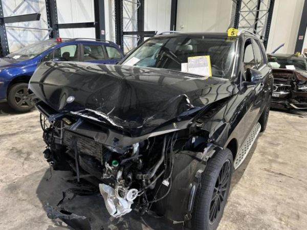 MercedesBenz ML 350 CDI BlueTec MKlasse W166 [SC]