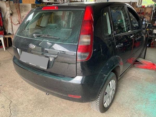 Ford 1.4 TDCi Ghia Fiesta [SC]
