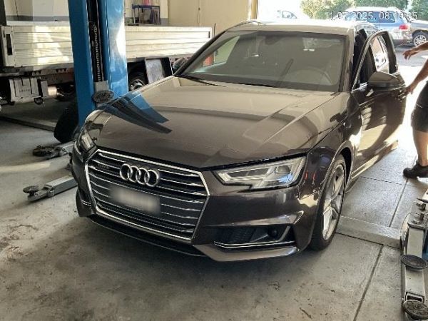 AUDI A4 Avant 3.0 TDI Sport quattro Stronic, 218 PS [AZ]