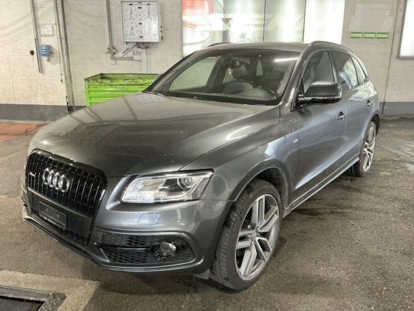 AUDI Q5 3.0 TDI clean quattro Stronic, 258 PS [AZ]