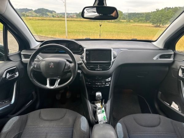 Peugeot 1.6 eHDI 115 Allure 208 [SC]