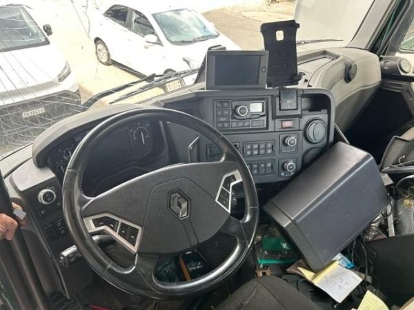 Renault 10x4 C520 [SC]