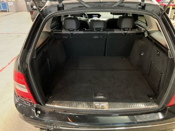 MercedesBenz C 350 T CGI BlueEfficiency C Klasse TModell [SC]