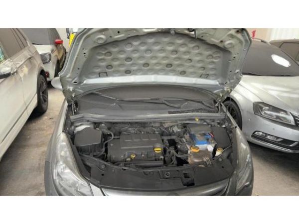 Opel 1.4i 16V TP Active Ed. Corsa [SC]