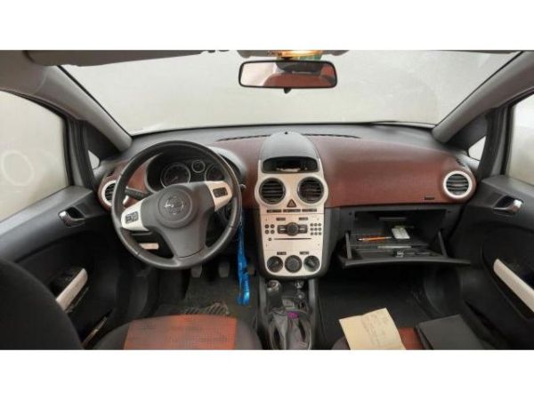 Opel 1.4i 16V TP Active Ed. Corsa [SC]