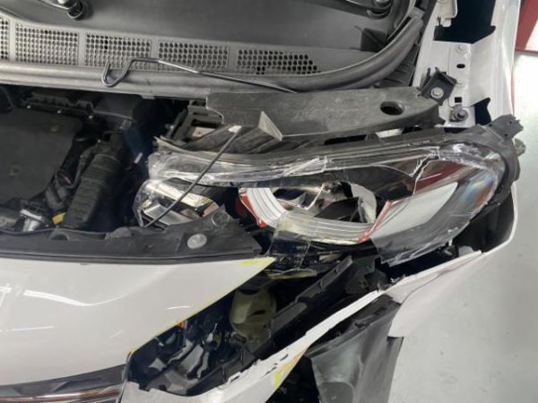 Opel 1.5 D 102 S/S Vivaro Cargo 2.7 t M [SC]