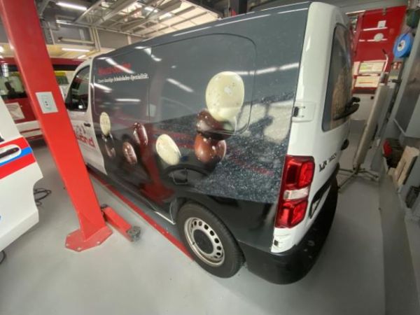 Opel 1.5 D 102 S/S Vivaro Cargo 2.7 t M [SC]