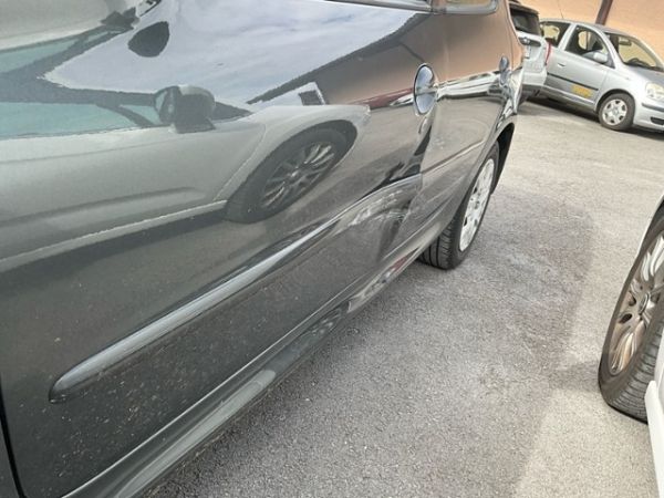 Peugeot 1.4 Trendy 206+ [SC]