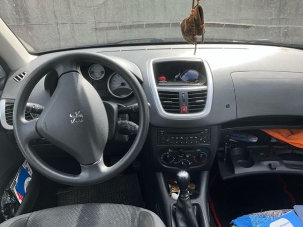 Peugeot 1.4 Trendy 206+ [SC]