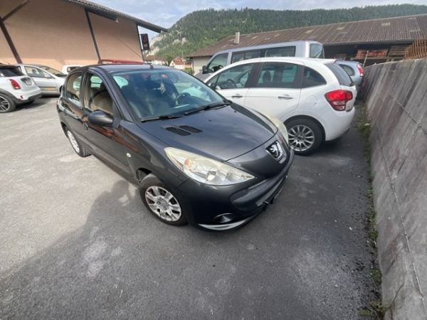 Peugeot 1.4 Trendy 206+ [SC]