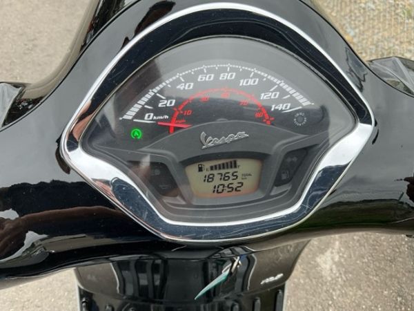 Piaggio ABS Vespa 125 GTS [SC]