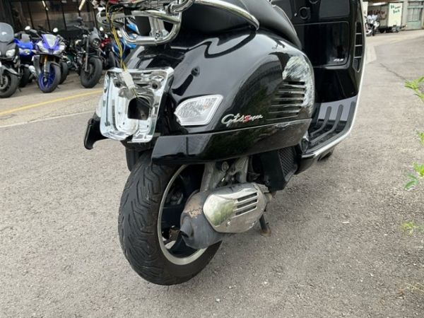Piaggio ABS Vespa 125 GTS [SC]
