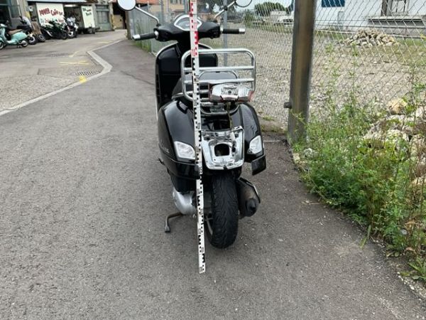 Piaggio ABS Vespa 125 GTS [SC]
